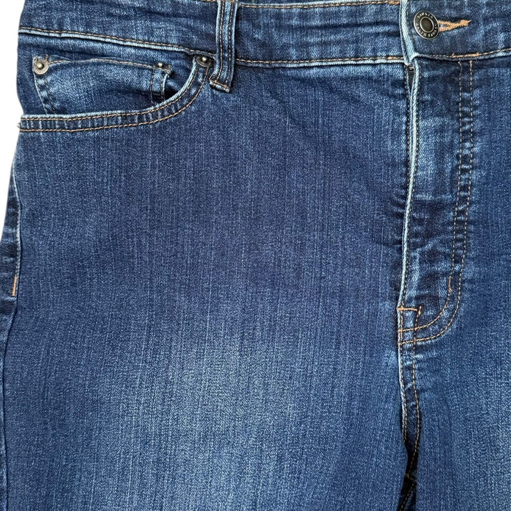 Lauren Ralph Lauren Women’s Sz 16 Modern Straight Leg Curvy Jeans - Picture 3 of 8